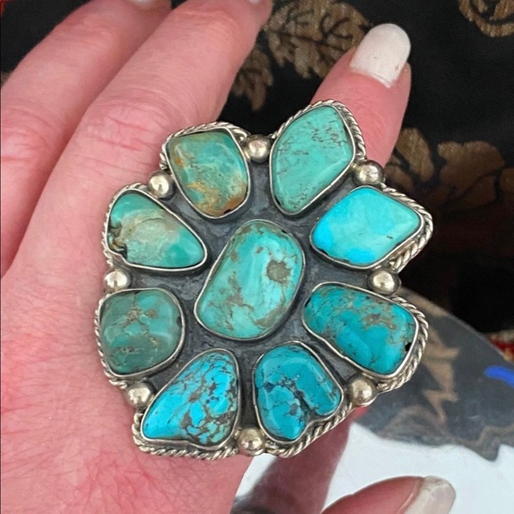 Sold 🌸 Native and Gorgeous and Turquoise ring - Picture 6 of 8